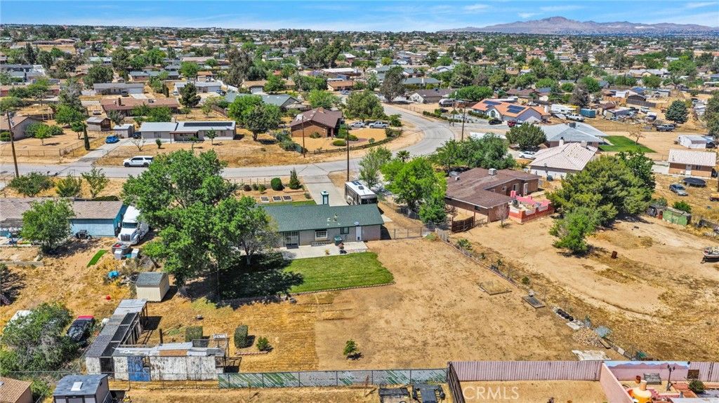 Image 45 of property listing at 9317 Sabina, Hesperia, CA 92345