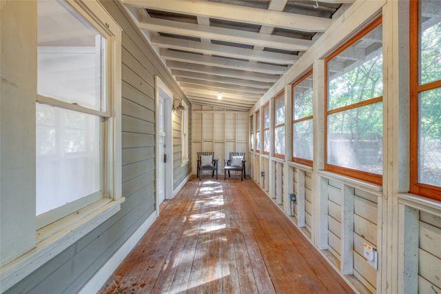 708 & 712 Nowotny LN, Austin, TX 78702