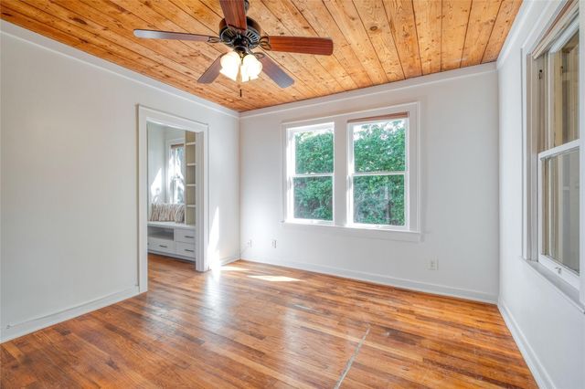 708 & 712 Nowotny LN, Austin, TX 78702