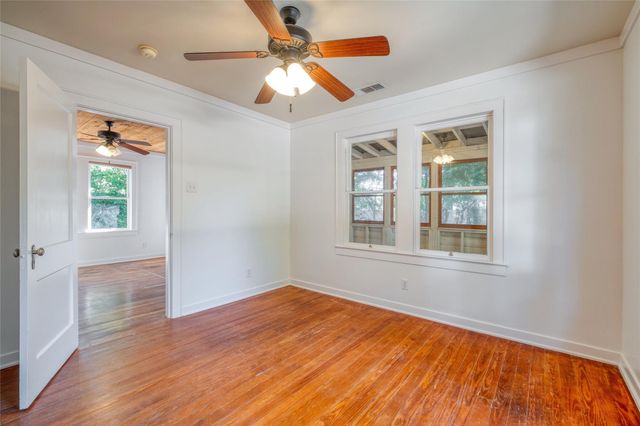 708 & 712 Nowotny LN, Austin, TX 78702