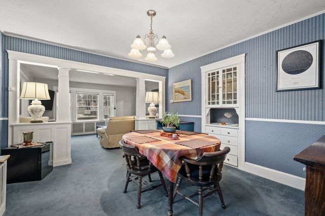 102 Elliot Ave, Quincy, MA 02171
