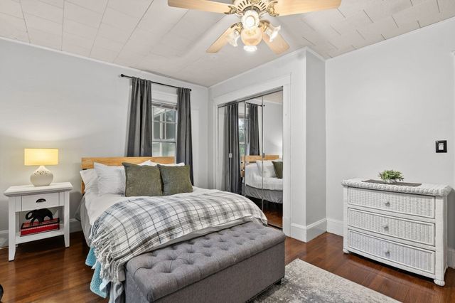 102 Elliot Ave, Quincy, MA 02171