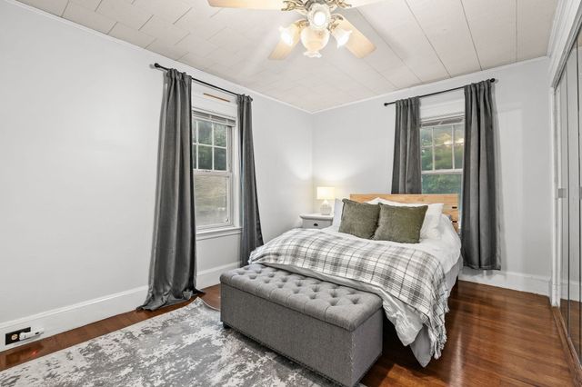 102 Elliot Ave, Quincy, MA 02171
