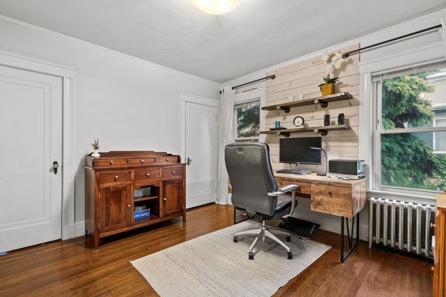 102 Elliot Ave, Quincy, MA 02171