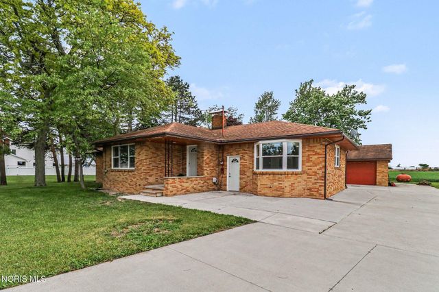 2120 Mathews Road, Northwood, OH 43619