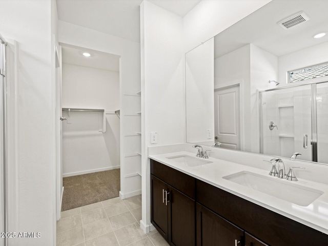 2349 E Fortana Drive, San Tan Valley, AZ 85143