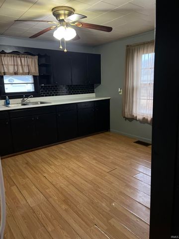 1323 Parkinson Street, Vincennes, IN 47591