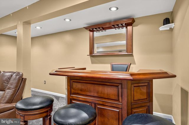 8705 DELPHI DR, Clinton, MD 20735