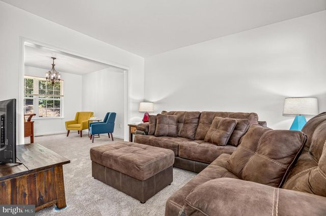 8705 DELPHI DR, Clinton, MD 20735