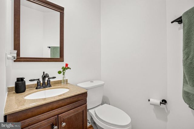 8705 DELPHI DR, Clinton, MD 20735