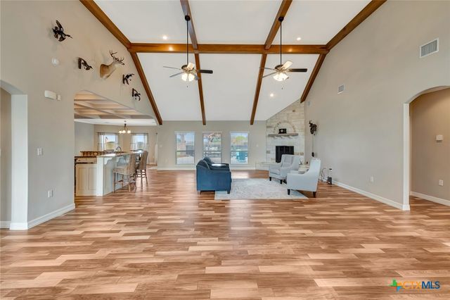 20 Stone Meadow Drive, Victoria, TX 77905