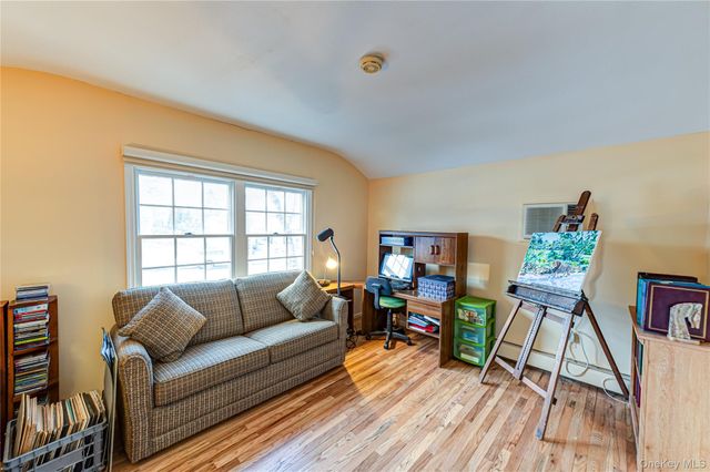 16 Landview Drive, Kings Park, NY 11754