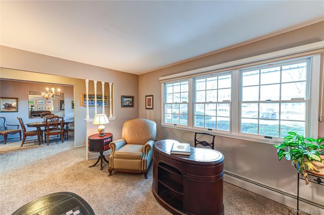 16 Landview Drive, Kings Park, NY 11754