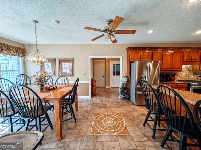 746 Highway 18 W, Barnesville, GA 30204