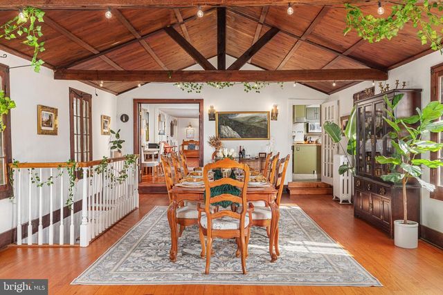 5971 BROWNTOWN RD, Front Royal, VA 22630