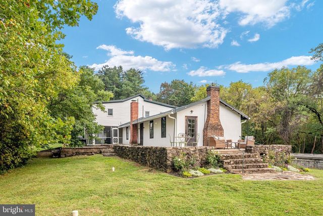 5971 BROWNTOWN RD, Front Royal, VA 22630