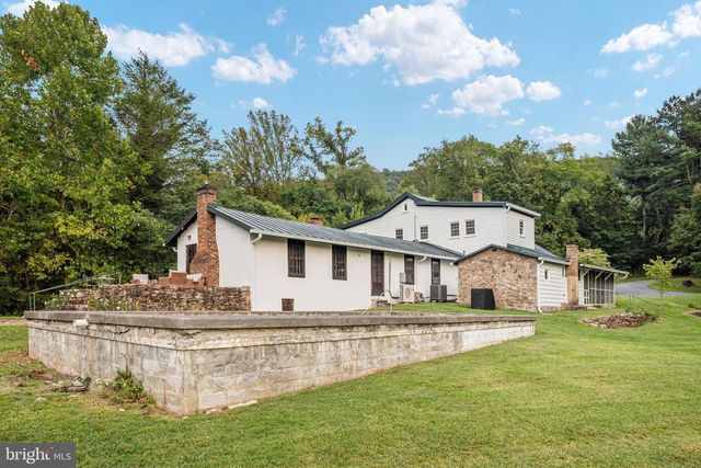 5971 BROWNTOWN RD, Front Royal, VA 22630