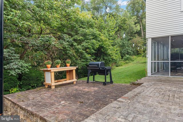 5971 BROWNTOWN RD, Front Royal, VA 22630