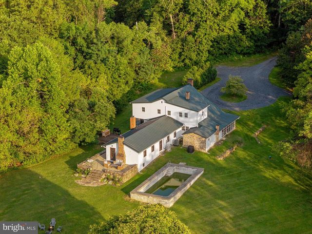 5971 BROWNTOWN RD, Front Royal, VA 22630