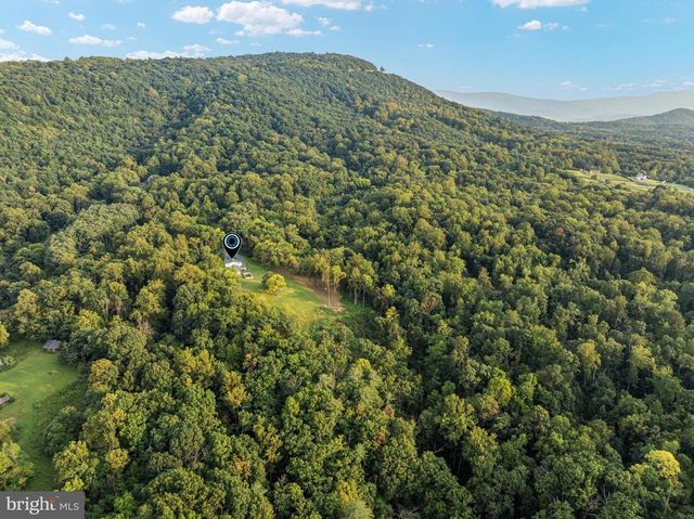 5971 BROWNTOWN RD, Front Royal, VA 22630