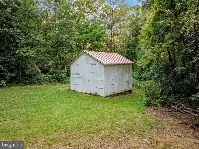 5971 BROWNTOWN RD, Front Royal, VA 22630