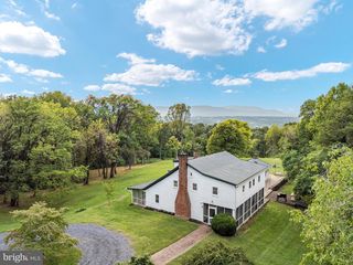 5971 BROWNTOWN RD, Front Royal, VA 22630