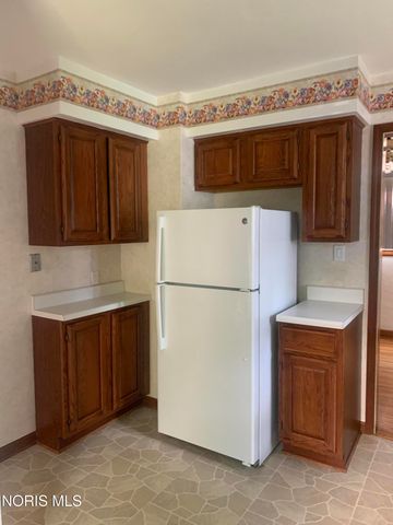1201 Hawk Street, Toledo, OH 43612