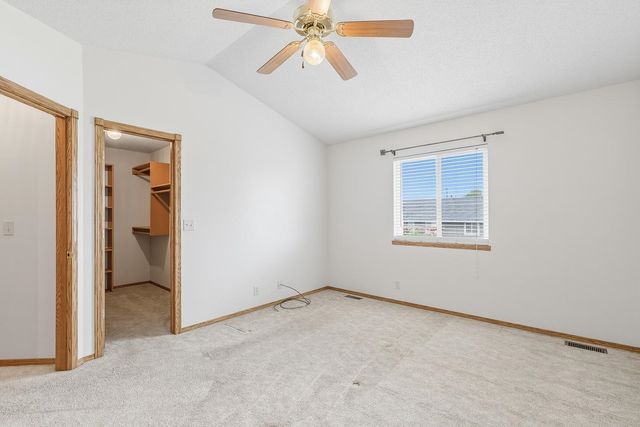 8849 N Hidden Ln, Park City, KS 67147