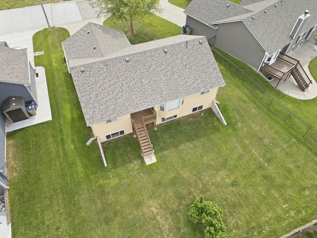 8849 N Hidden Ln, Park City, KS 67147