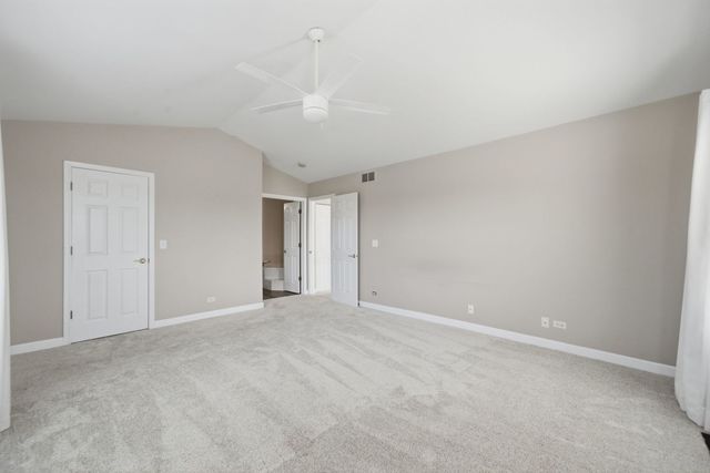 1258 Appaloosa Way, Bartlett, IL 60103