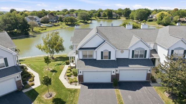 1258 Appaloosa Way, Bartlett, IL 60103
