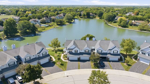 1258 Appaloosa Way, Bartlett, IL 60103