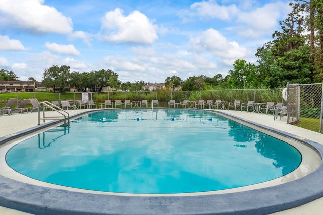 210 Pelham Road, B107, Fort Walton Beach, FL 32547