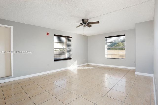 110 Salamanca Ave PH, Coral Gables, FL 33134
