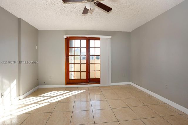 110 Salamanca Ave PH, Coral Gables, FL 33134