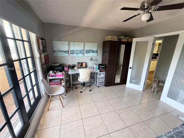 110 Salamanca Ave PH, Coral Gables, FL 33134