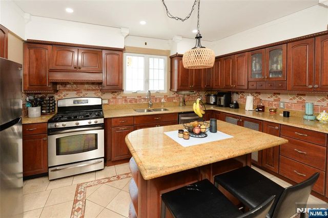 1611 82nd Street, North Bergen, NJ 07047