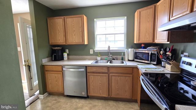 126 EQUESTRIAN DR, Stephens City, VA 22655