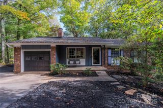 23 Springwood Drive, Asheville, NC 28805