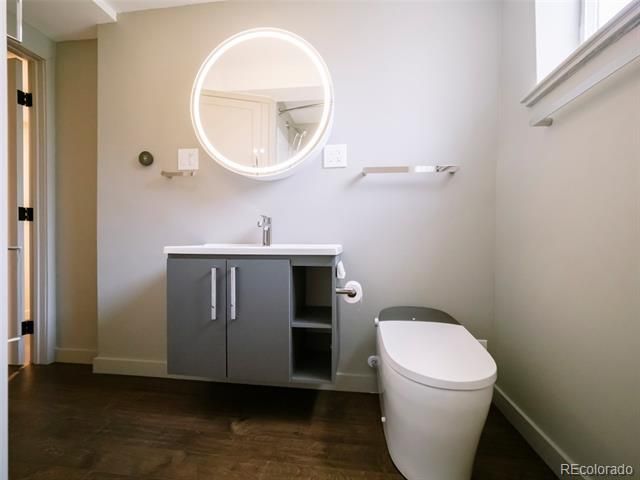 570 Steele Street, Denver, CO 80206