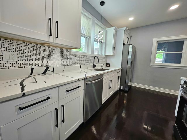 8819 S Carpenter Street, Chicago, IL 60620