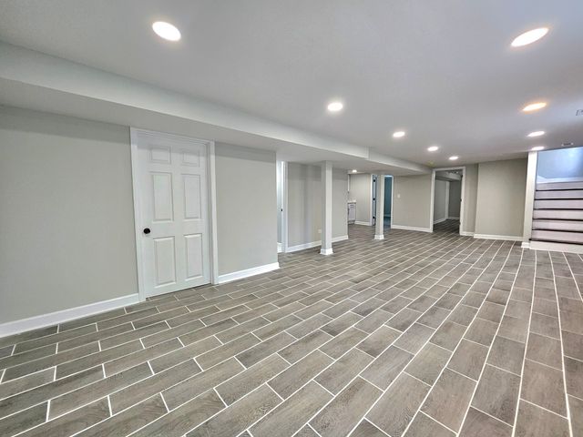 8819 S Carpenter Street, Chicago, IL 60620