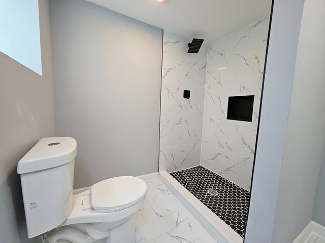 8819 S Carpenter Street, Chicago, IL 60620