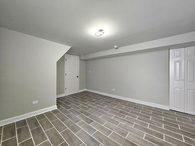 8819 S Carpenter Street, Chicago, IL 60620