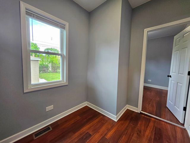8819 S Carpenter Street, Chicago, IL 60620