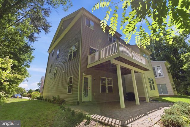 8170 VILLAGGIO, Millersville, MD 21108