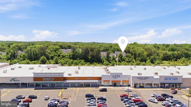 8170 VILLAGGIO, Millersville, MD 21108