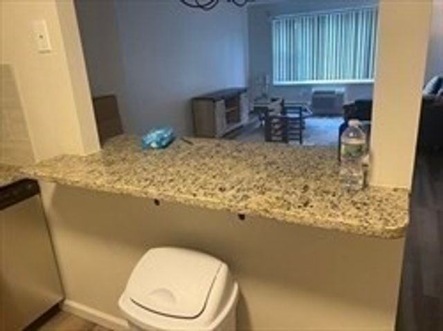 A1 Colonial Drive 5, Andover, MA 01810