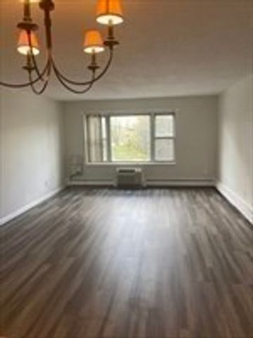 A1 Colonial Drive 5, Andover, MA 01810