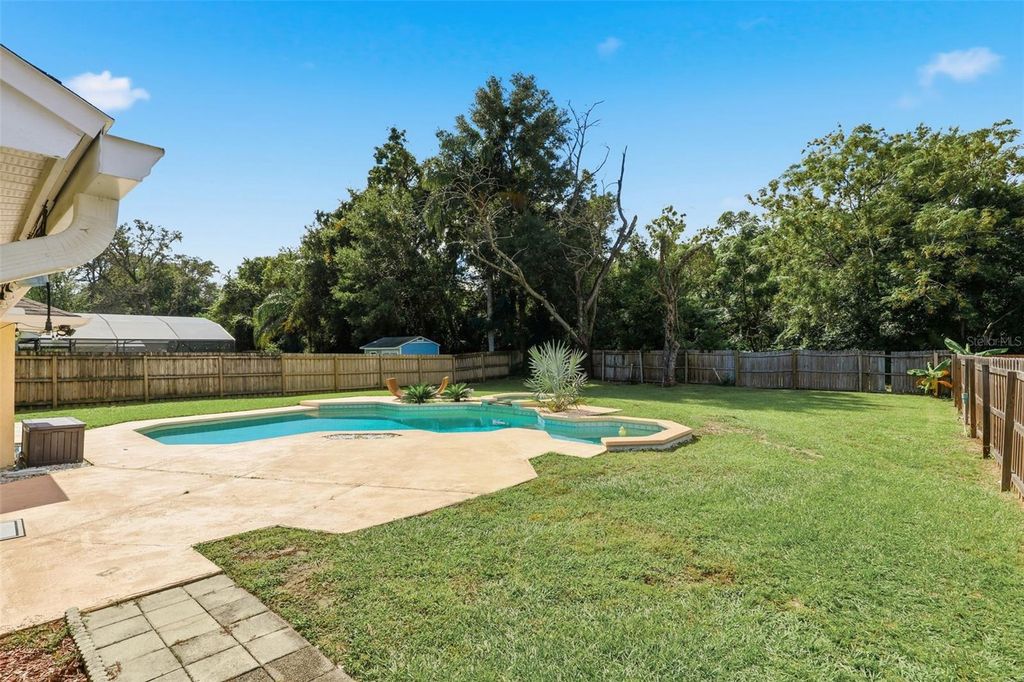 Image 30 of property listing at 248 STERLING ROSE COURT, Apopka, FL 32703